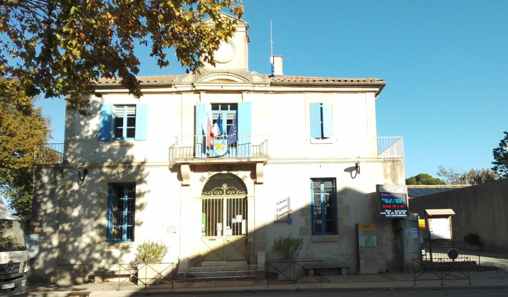 Batiment de la mairie de Saint-Mamert-du-Gard
